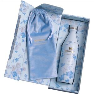 The Stanley x LoveShackFancy All Day Slim Bottle | 20 OZ Everblooming Rosettes